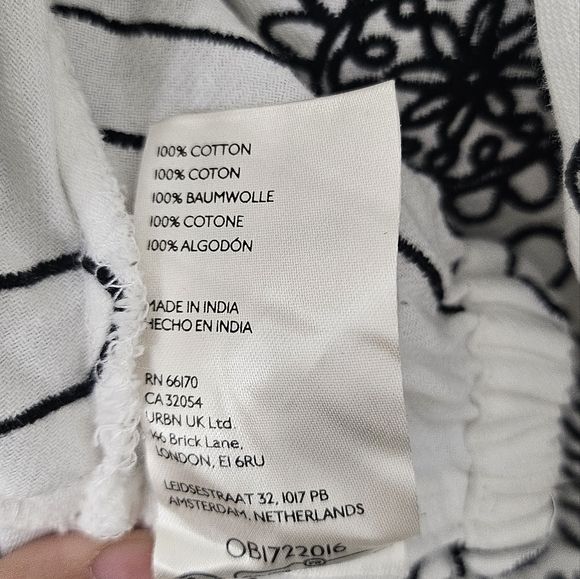 Free People Set Lotus In White Black Combo Size  L Large Cotton $168 NWT - Picture 15 of 15